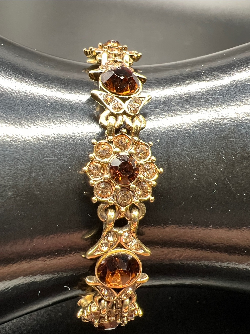 Vintage Monet Amber Topaz Rhinestone Floral Bracelet 7.5” Gold Tone - Picture 3 of 12